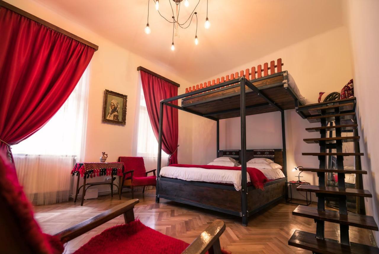Appartamento Folkloric Loft - Sibiul Vechi Esterno foto